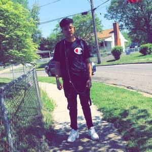 Meet your Posher, Josue